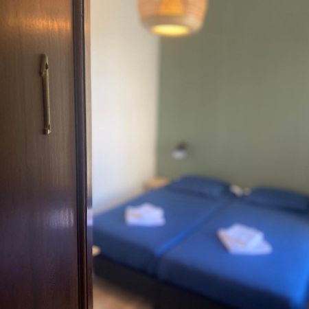 Hotel 'T Sonnehuys The Hague Room photo